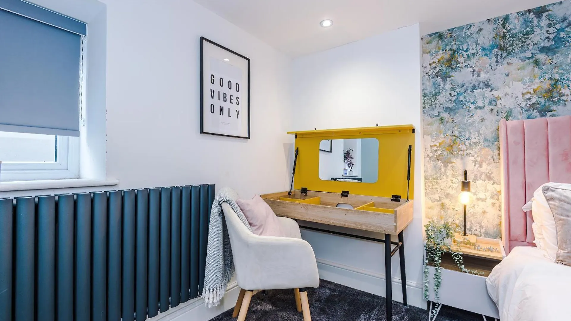Stylish Flat 1 In Harrogate - Sleeps 8 0*,